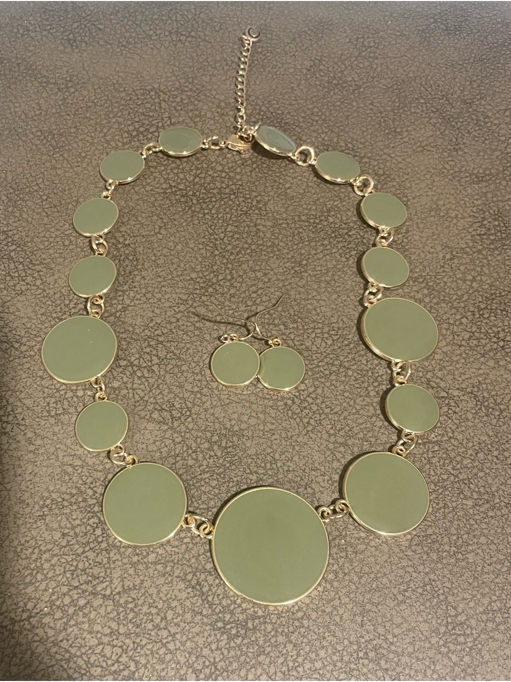Cato 1946 Gold-Tone Olive Green Disc Necklace and Earrings Set
